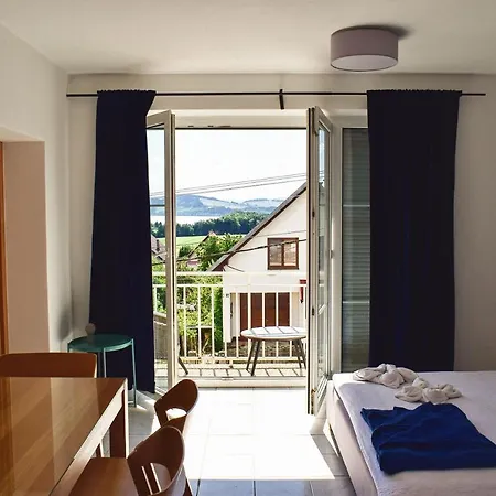 Kwatera prywatna Lakeview