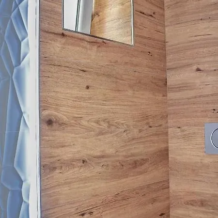 ホームステイ Lakeview *