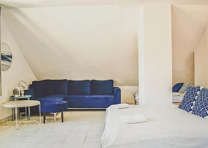 Lakeview * 립토브스키트로노벡