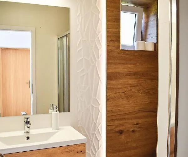 홈스테이 Lakeview