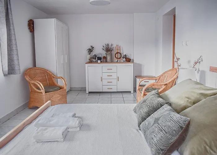 홈스테이 Lakeview 립토브스키트로노벡