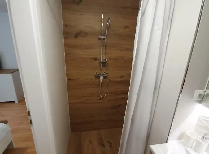 Lakeview 홈스테이 립토브스키트로노벡